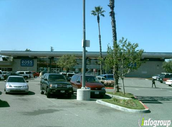Fresh & Easy Neighborhood Mkt - Riverside, CA