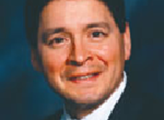 Dr. Luis I Salazar, MD - Grayslake, IL