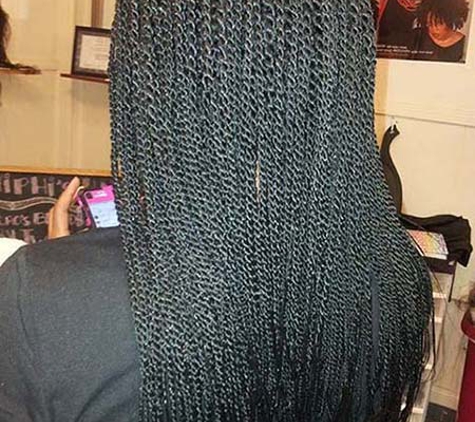 Sofia's African Hair Braids Salon - Cleveland, OH