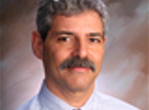 Dr. Raymond Tardif, MD - Auburn, ME