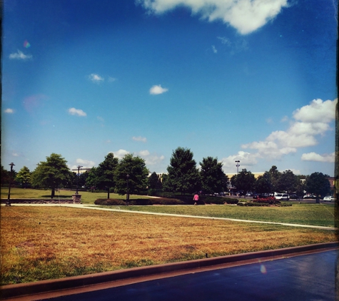 Nashville West Shopping Center - Nashville, TN