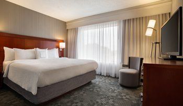 Courtyard by Marriott - Champaign, IL