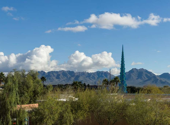 Hampton Inn & Suites Phoenix/Scottsdale - Scottsdale, AZ