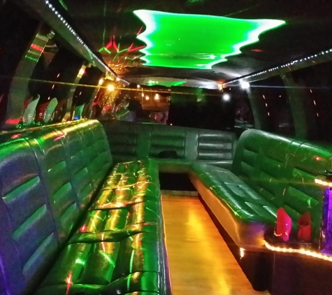 Bond Limo Services - Moorhead, MN