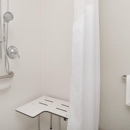 Holiday Inn Express & Suites Duluth North - Miller Hill - Hotels