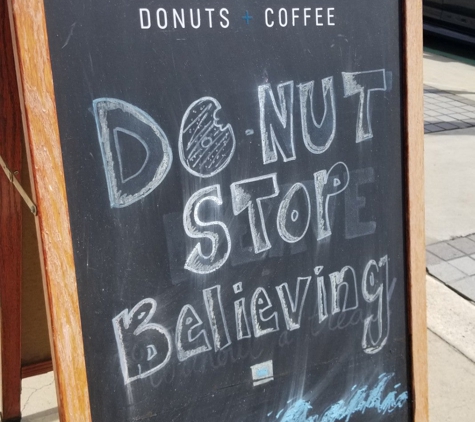 Blue Star Donuts - Manhattan Beach, CA