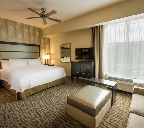 Homewood Suites by Hilton Charlotte Ballantyne, NC - Charlotte, NC