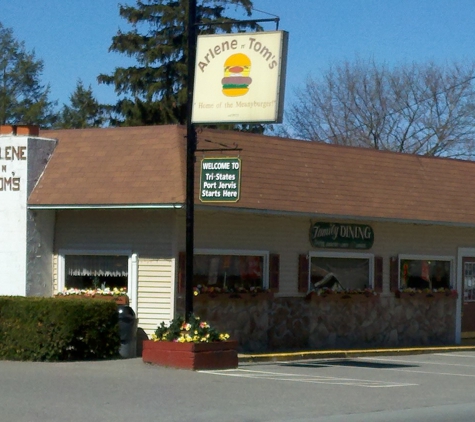 Arlene & Tom's Restaurant - Port Jervis, NY