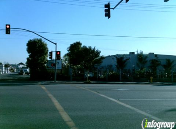 SiteOne Hardscape Center - Los Alamitos, CA