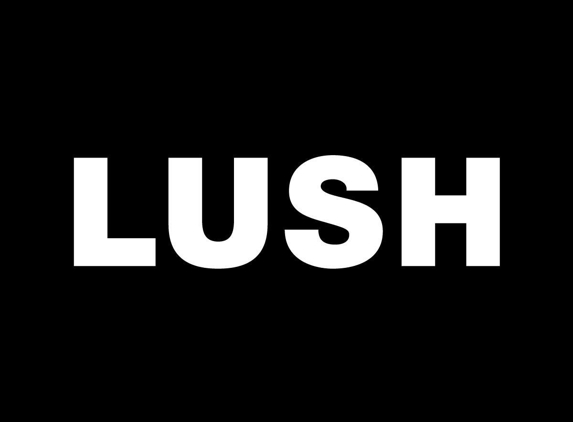 Lush Cosmetics Mall at Bay Plaza - Bronx, NY