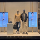 BOSS Store - Buffalo - Clothing Stores