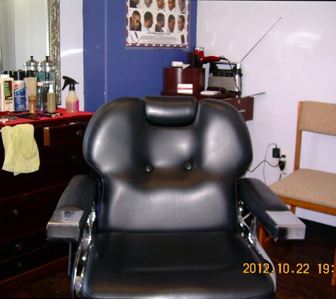 Lily's Barber Shop, 18 years experience-Master Barber - Bowie, MD