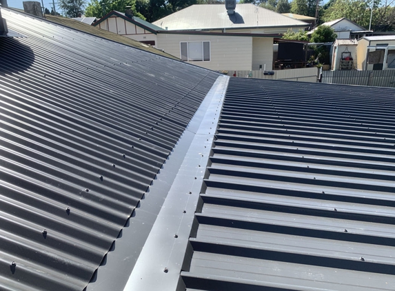 Essential Roofing and Plumbing - Glenfield Park, NSW