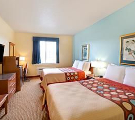 Super 8 by Wyndham Salisbury - Salisbury, NC