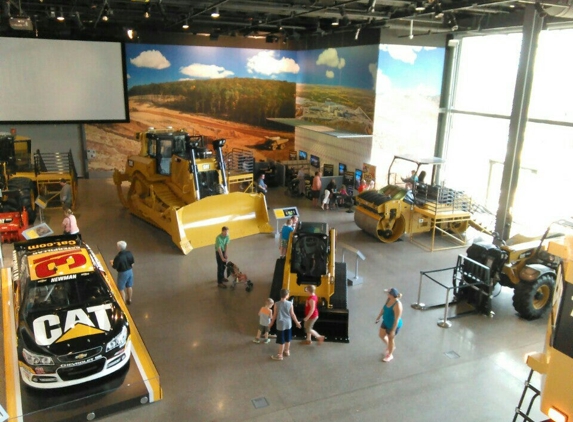 Caterpillar Visitors Center - Peoria, IL