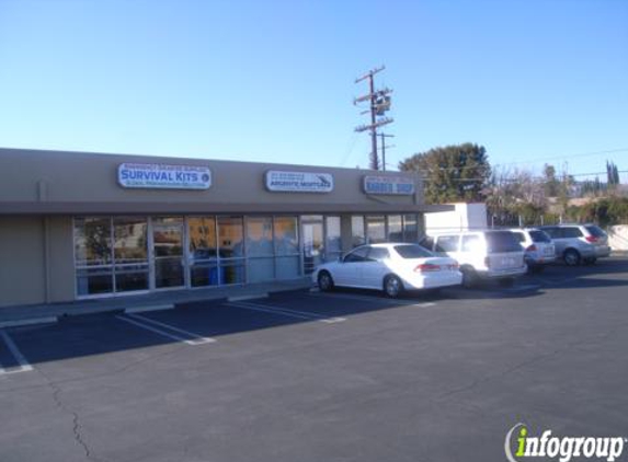 Melito's Barber Shop - Canoga Park, CA