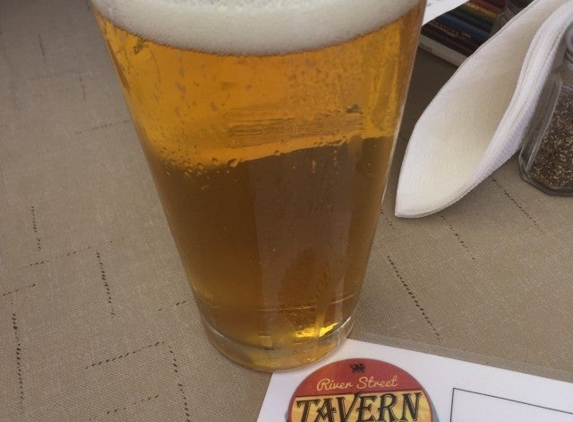 River Street Tavern - Ellijay, GA