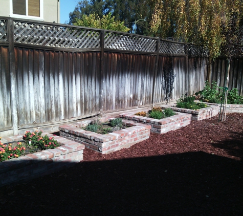 Babylon Gardens Landscaping