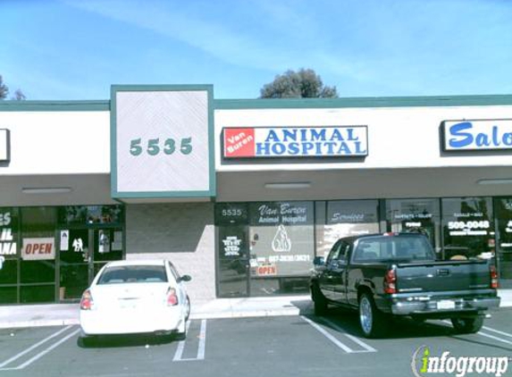 Van Buren Animal Hospital - Riverside, CA