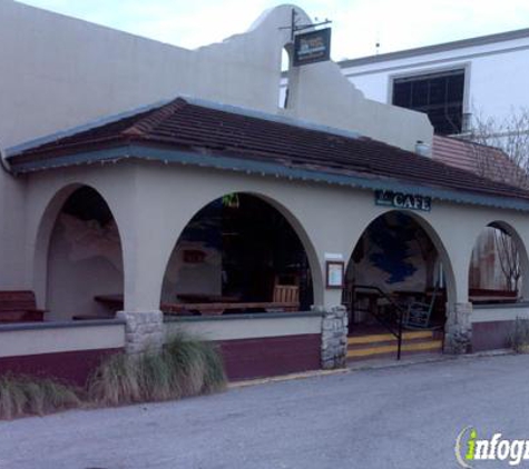 Barefoot Bill's Island Grill - Saint Augustine, FL