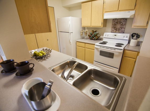 Allegro Apartment Homes - Covington, WA