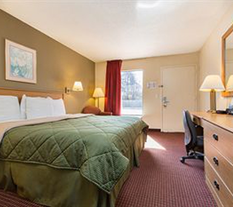 Days Inn - Cookeville, TN