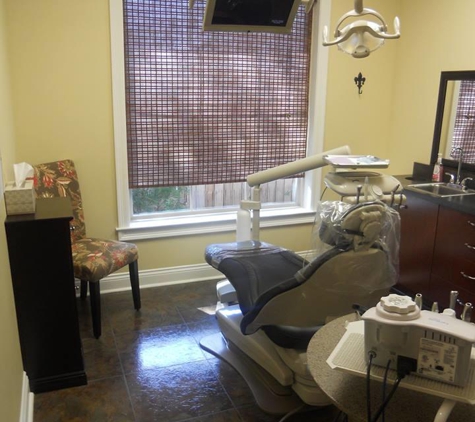 Price & Associates Family Dentistry - Lafayette, LA