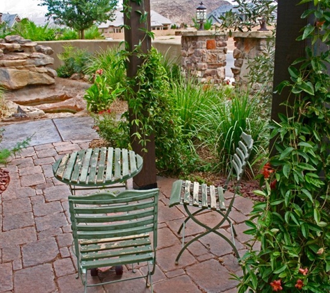 The Yard Dr. - St George, UT. Patio scaped, walk way paradise. St. George utah