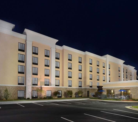 Hampton Inn & Suites Lynchburg - Lynchburg, VA