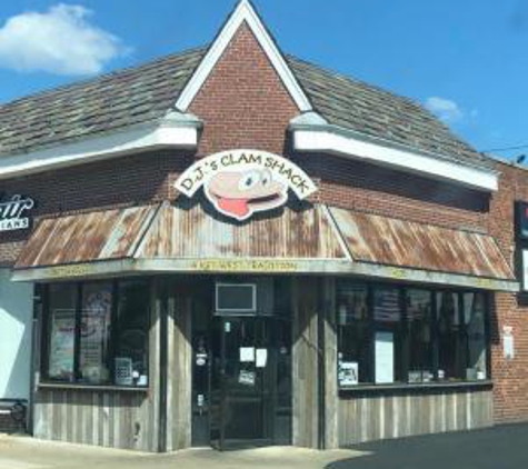 DJ's Clam Shack - Wantagh, NY