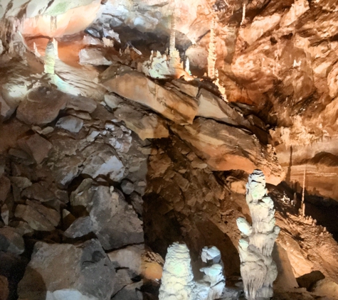 Tuckaleechee Caverns - Townsend, TN