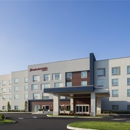 Hampton Inn & Suites by Hilton Long Island Farmingdale - Hotels