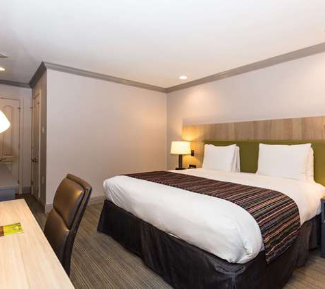 Country Inns & Suites - Metairie, LA