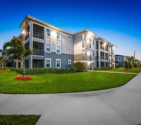 Charlotte Commons - Port Charlotte, FL