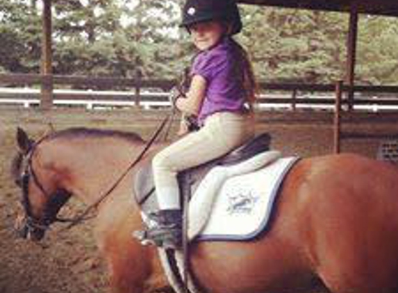 Ashley Mason Equestrian - Oakland, IA