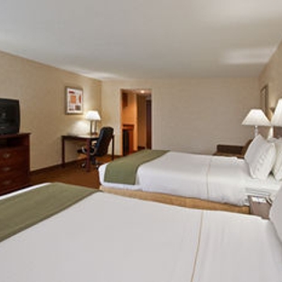 Holiday Inn Express Tiffin - Tiffin, OH