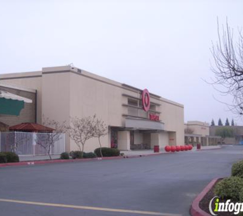 CVS Pharmacy - Fresno, CA