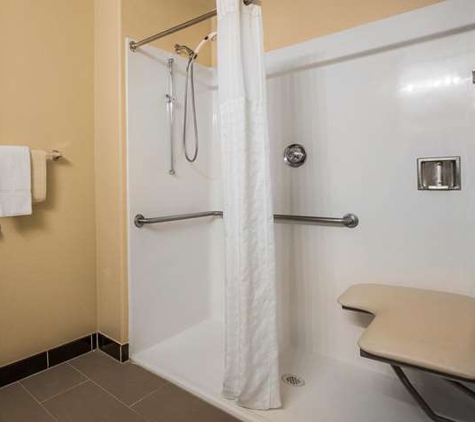 Comfort Suites Victorville-Hesperia - Victorville, CA