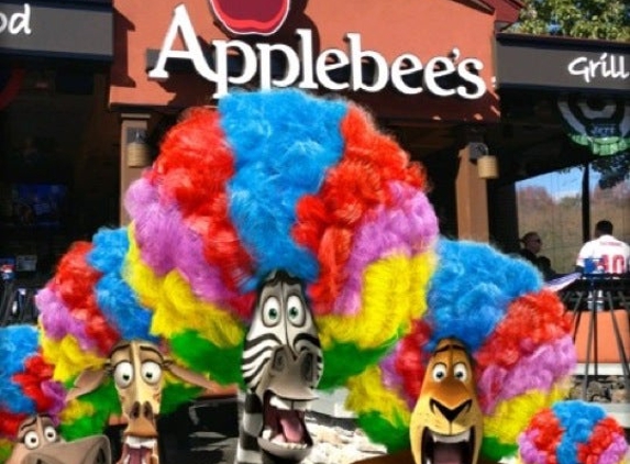 Applebee's - Tinton Falls, NJ