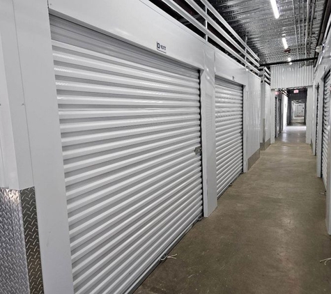 Extra Space Storage - Waldorf, MD