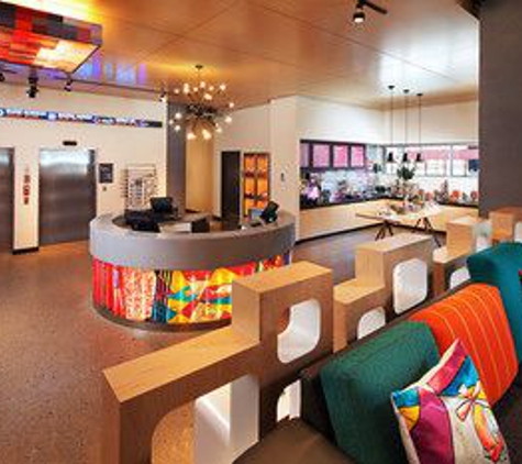 Aloft Hotels - Denver, CO