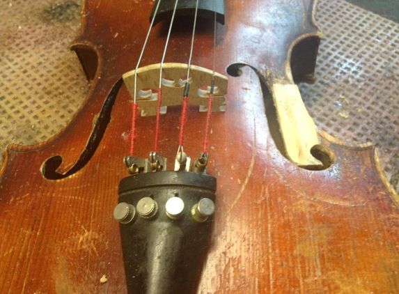 LSE Musical Instrument-Repair - Levittown, NY. String Repairs