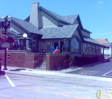 Egg Harbor Cafe - Barrington, IL