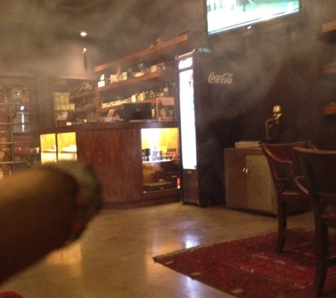 The V Cut Smoke - Los Angeles, CA