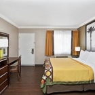 Super 8 by Wyndham Los Angeles-Culver City Area