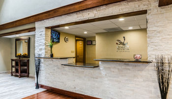 Quality Inn & Suites - Winfield, KS