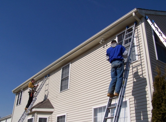 McLean Roofing And Siding - Royal Oak, MI