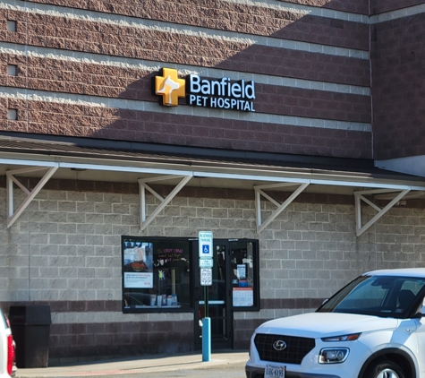 Banfield Pet Hospital - Paramus, NJ