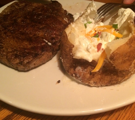 Outback Steakhouse - Brentwood, TN