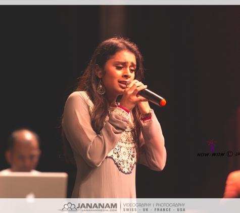 Jananam Media Usa - piscataway, NJ. 'A GOLDEN EVENING' Super Singers Night
''பொன்மாலைப்பொழுது''
More Photos https://www.facebook.com/pg/JananamM.
Event Photography #Jananam USA